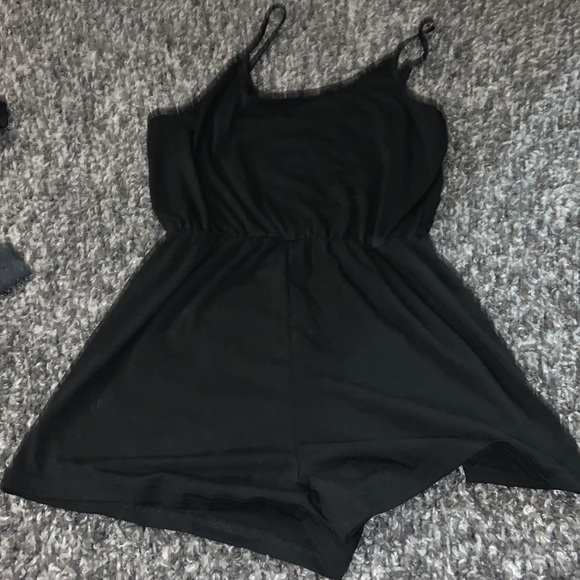 black romper - Picture 1 of 1